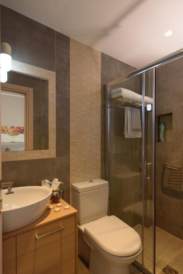Thetis Beach Suites Kokkinos Pyrgos Exterior foto